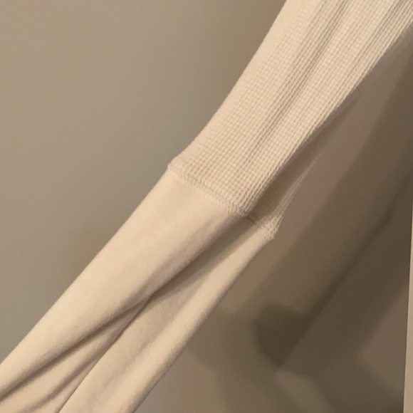 Chip and Pepper Cream Sweater Large - Picture 3 of 5